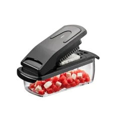 Gefuu00ae Préparation*COUPE DÉS ET BÂTONNETS TREPPO