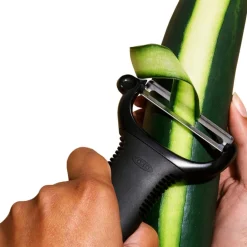 Oxo Coutellerie*Rasoir épluche-légumes