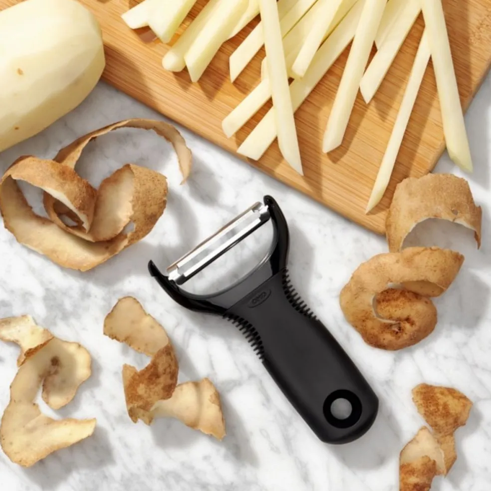Oxo Coutellerie*Rasoir épluche-légumes