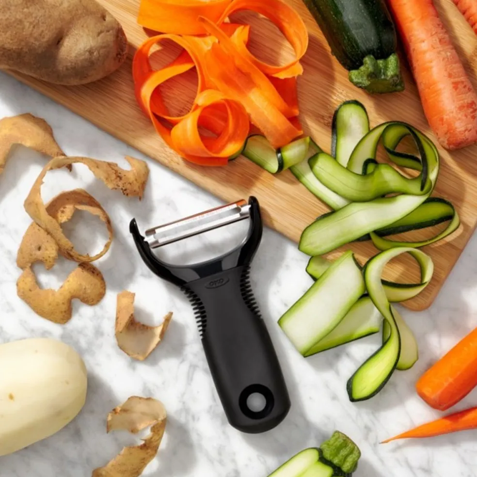 Oxo Coutellerie*Rasoir épluche-légumes